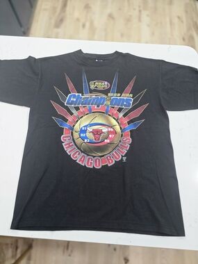 Vintage Chicago Bulls 1998 Championship Starter T-Shirt